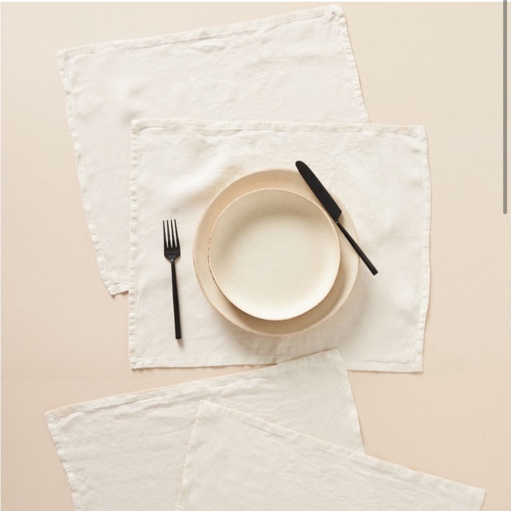 ANTHROPOLOGIE NWT Edison Set of 4 100% Portuguese Linen Placemats Napkins Ivory